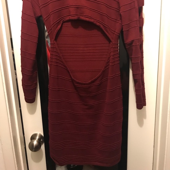 2B Bebe Burgundy Body Con dress w/ cut outs - Picture 5 of 5